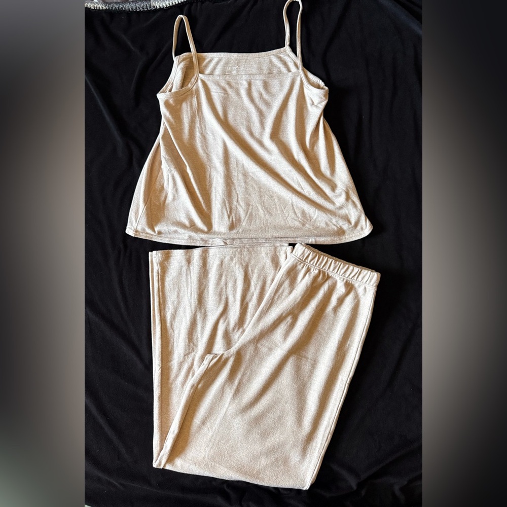Lemon Lounge Set Tank Top w/ Wide Leg Pants Oatmeal / Beige Colour Sz Large New